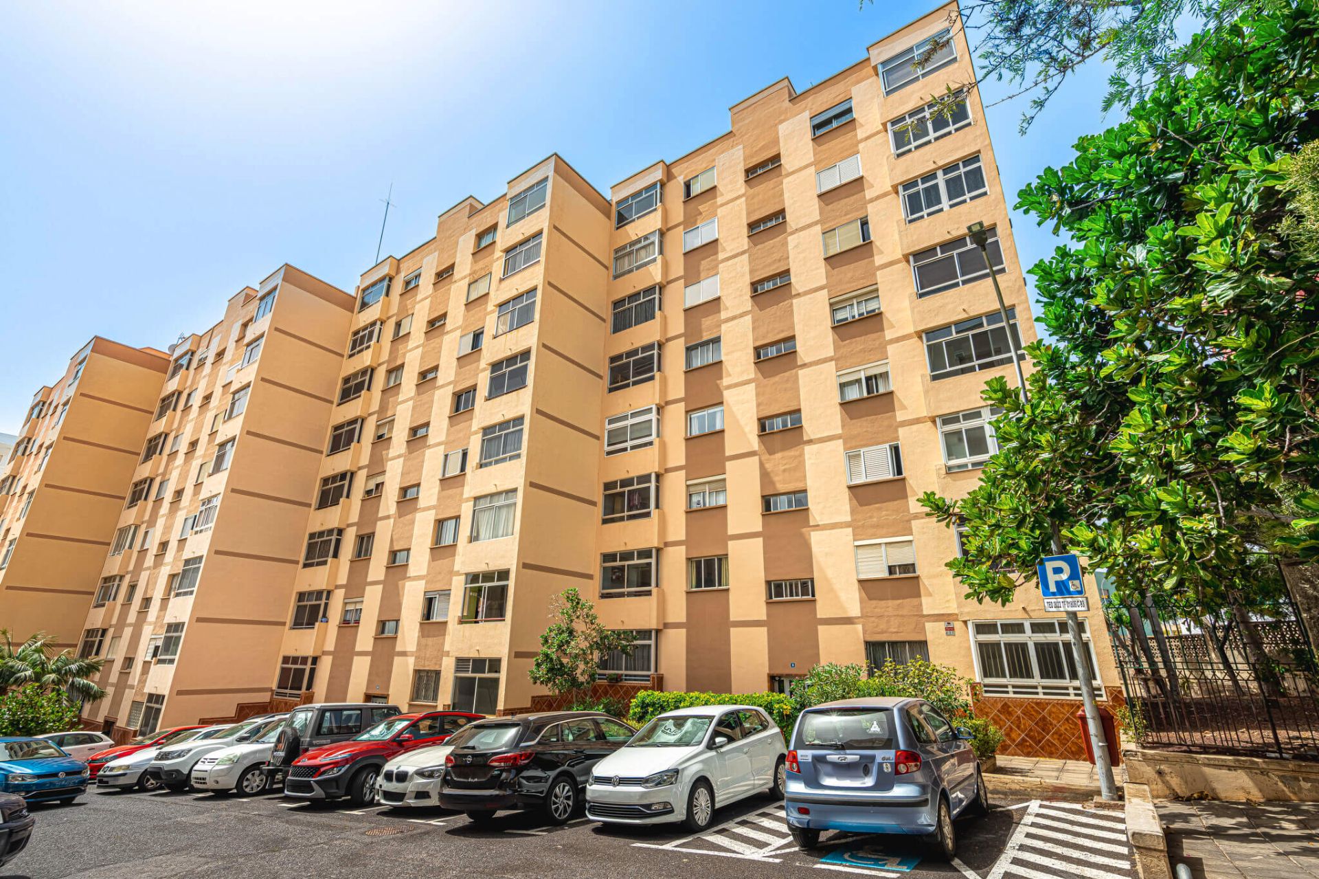 Vista exterior de Pis en venda en  Santa Cruz de Tenerife Capital amb Terrassa i Moblat