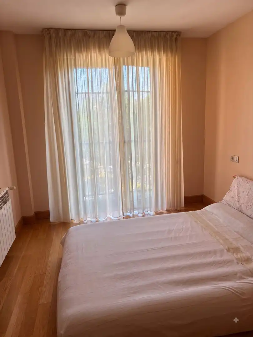 Habitación de Piso en venta en A Coruña Capital  con Calefacción y Trastero