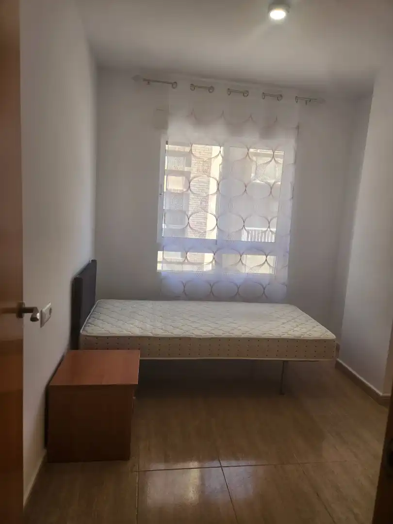 Wohnung mit Aufzug zum Verkauf in Calle Estepona 3, imagen 2