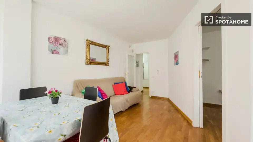 Room in El Coll