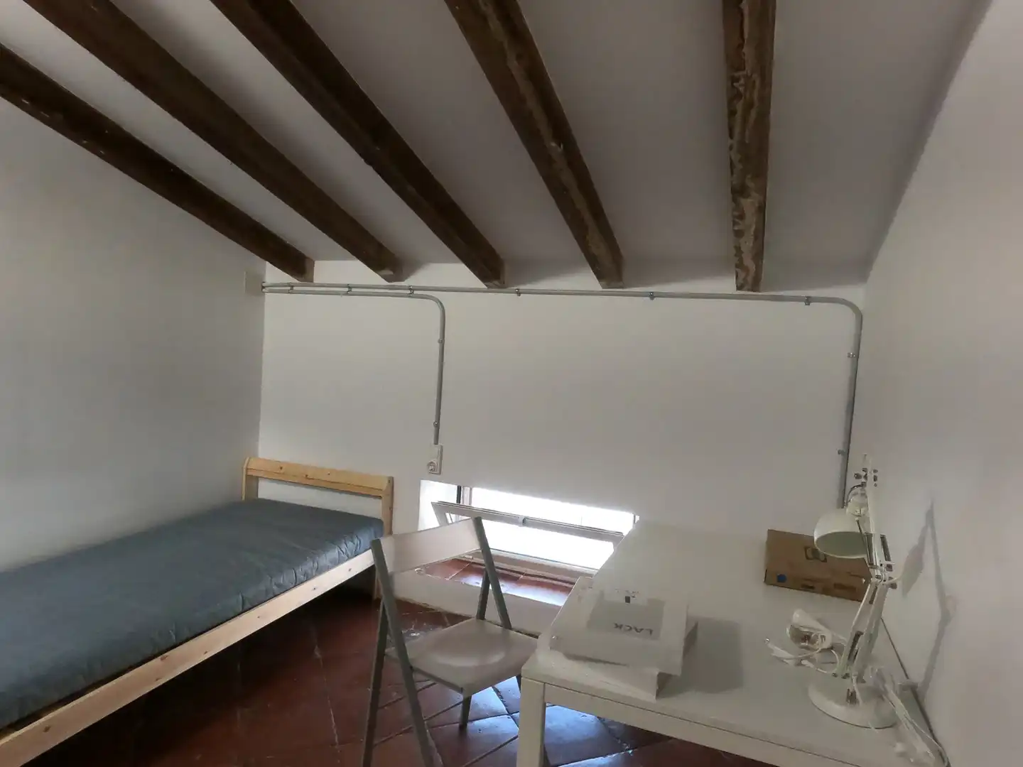 Habitación en Carrer dels Cadirers, 13, El Mercat