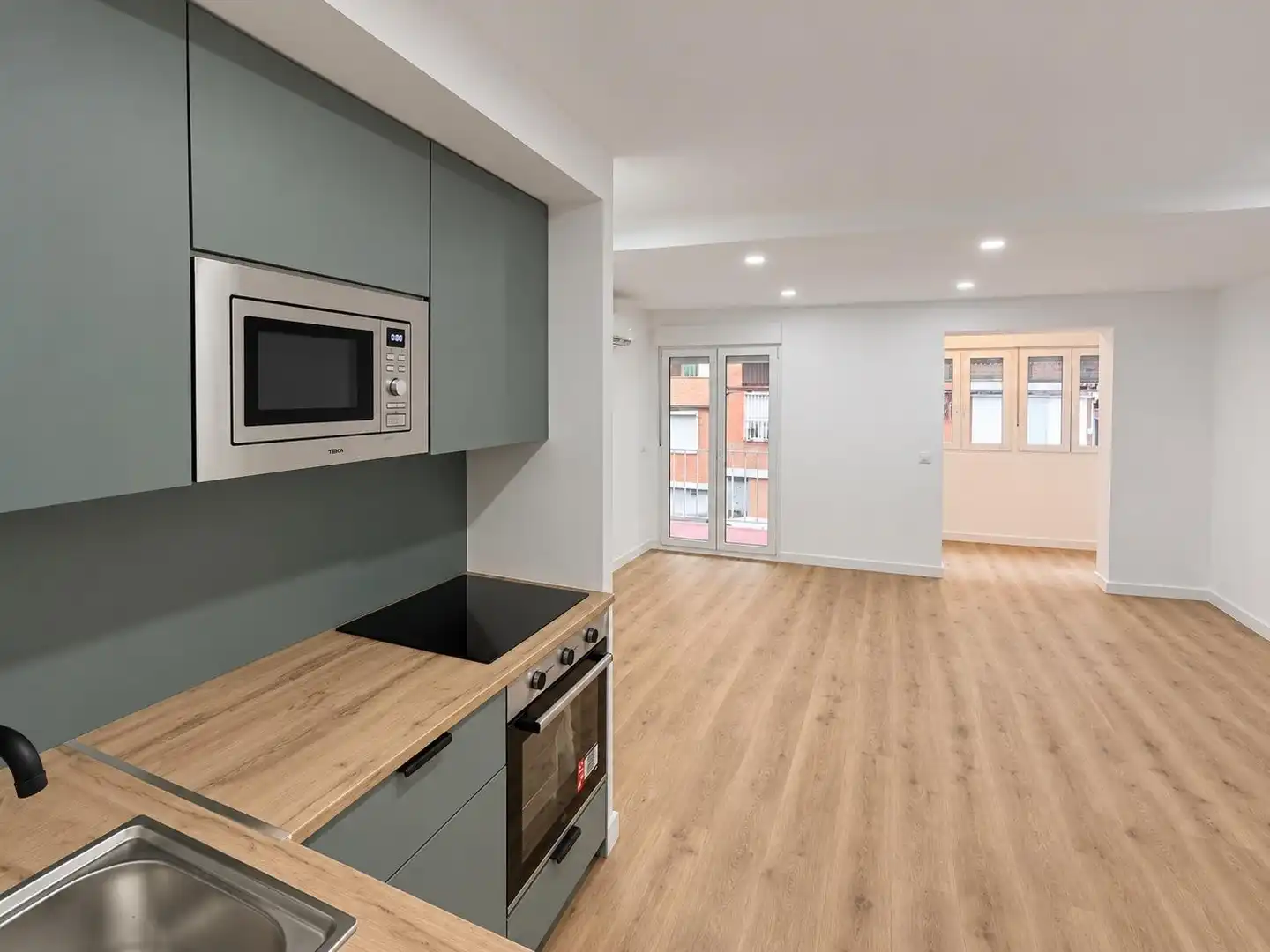 Küche von Wohnung zum Verkauf in Latina