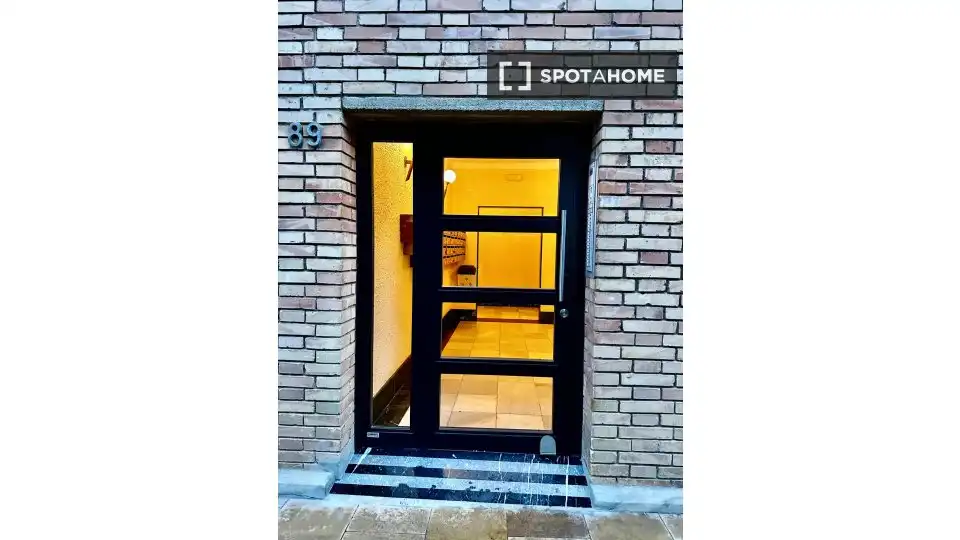 Vista exterior de Apartament per a compartir en Barcelona amb Aire condicionat, Calefacció i Terrassa