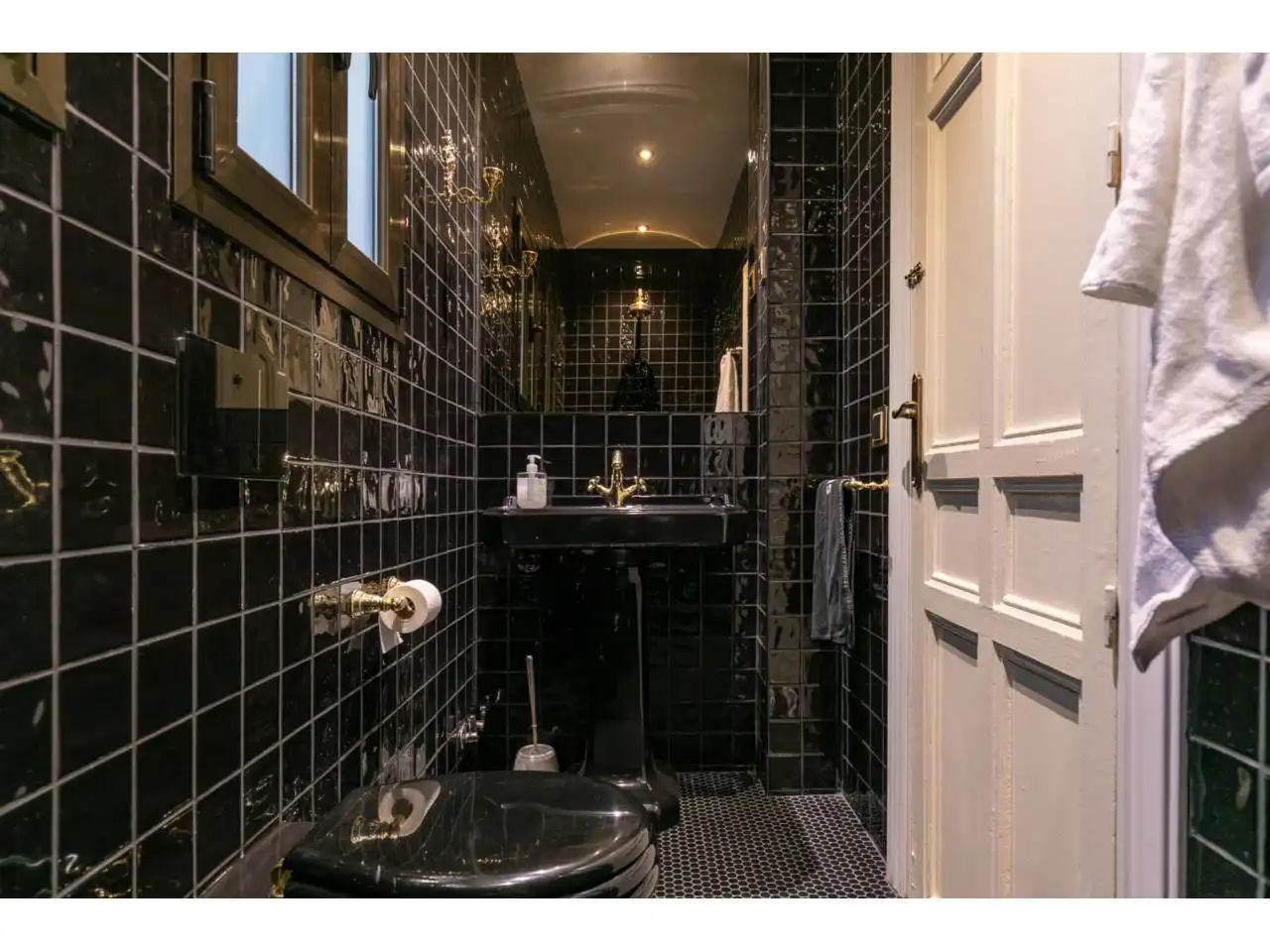 Baño de Piso en venta en Madrid con Aire acondicionado, Calefacción y Balcón