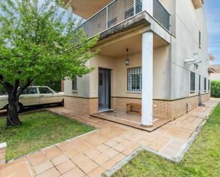 Exterior view of Single-family semi-detached for sale in Gines  with Air Conditioner, Heating and Private garden