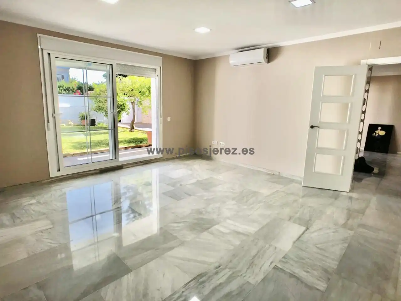 Garden of Houses for sale in Jerez de la Frontera  with Air Conditioner, Private garden and Terrace