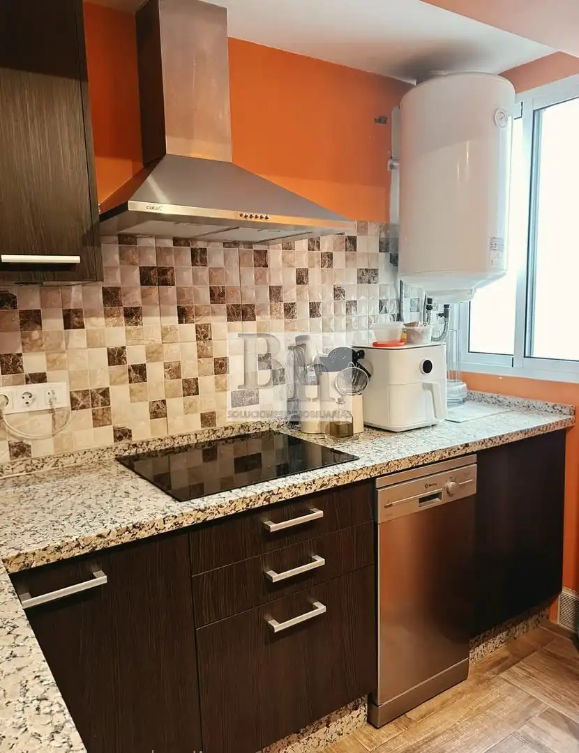 Cocina de Piso en venta en Málaga con Aire acondicionado