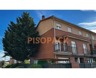 Exterior view of Flat for sale in Aoiz / Agoitz  with Heating, Private garden and Parquet flooring