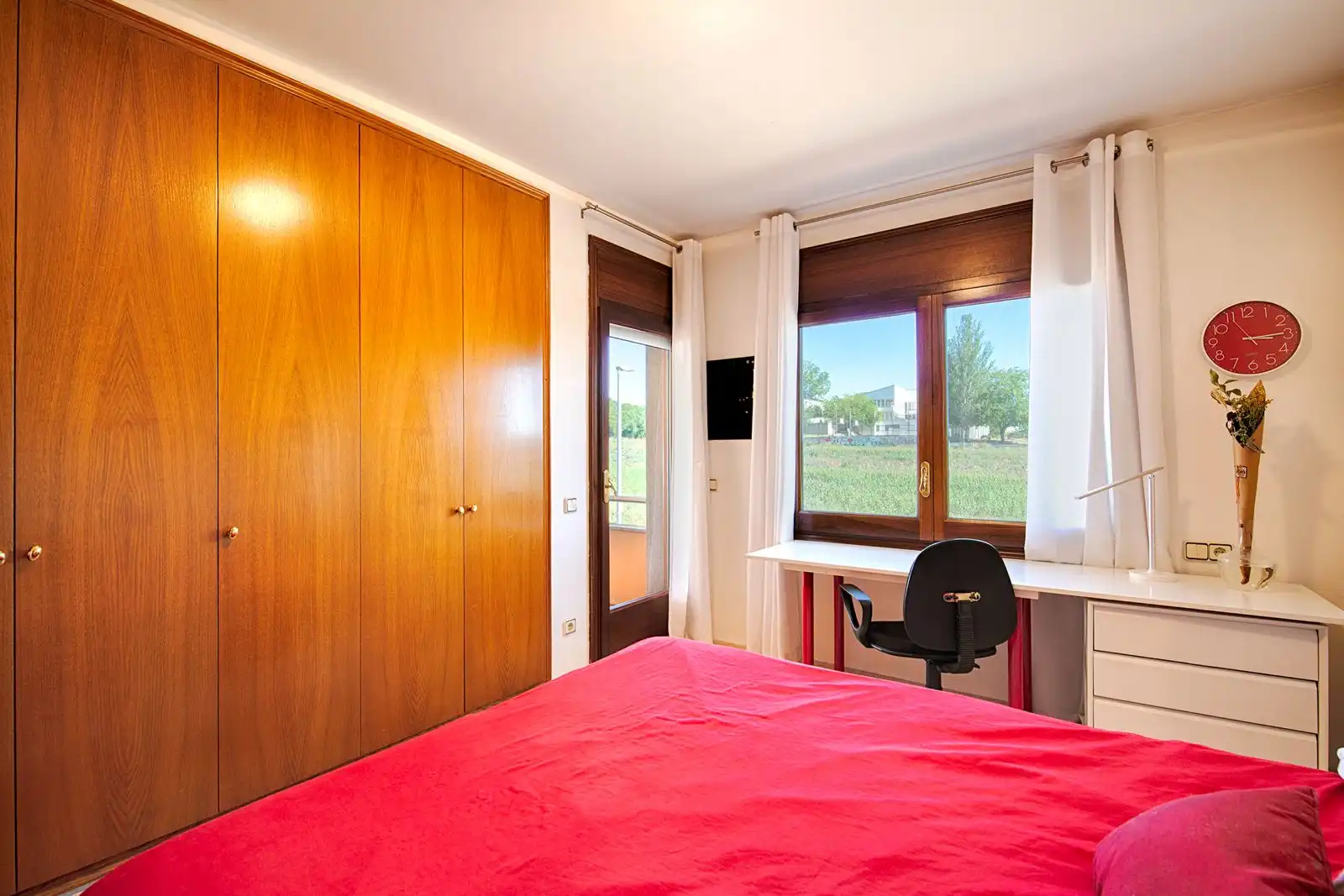 Habitación de Casa o chalet en venta en Porqueres con Calefacción, Jardín privado y Parquet