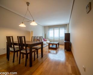 Sala d'estar de Pis en venda en  Madrid Capital amb Aire condicionat, Calefacció i Parquet