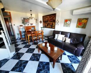 Living room of Duplex for sale in  Cádiz Capital