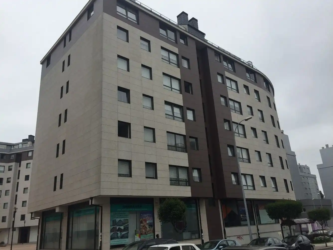 Vista exterior de Local en venta en Narón