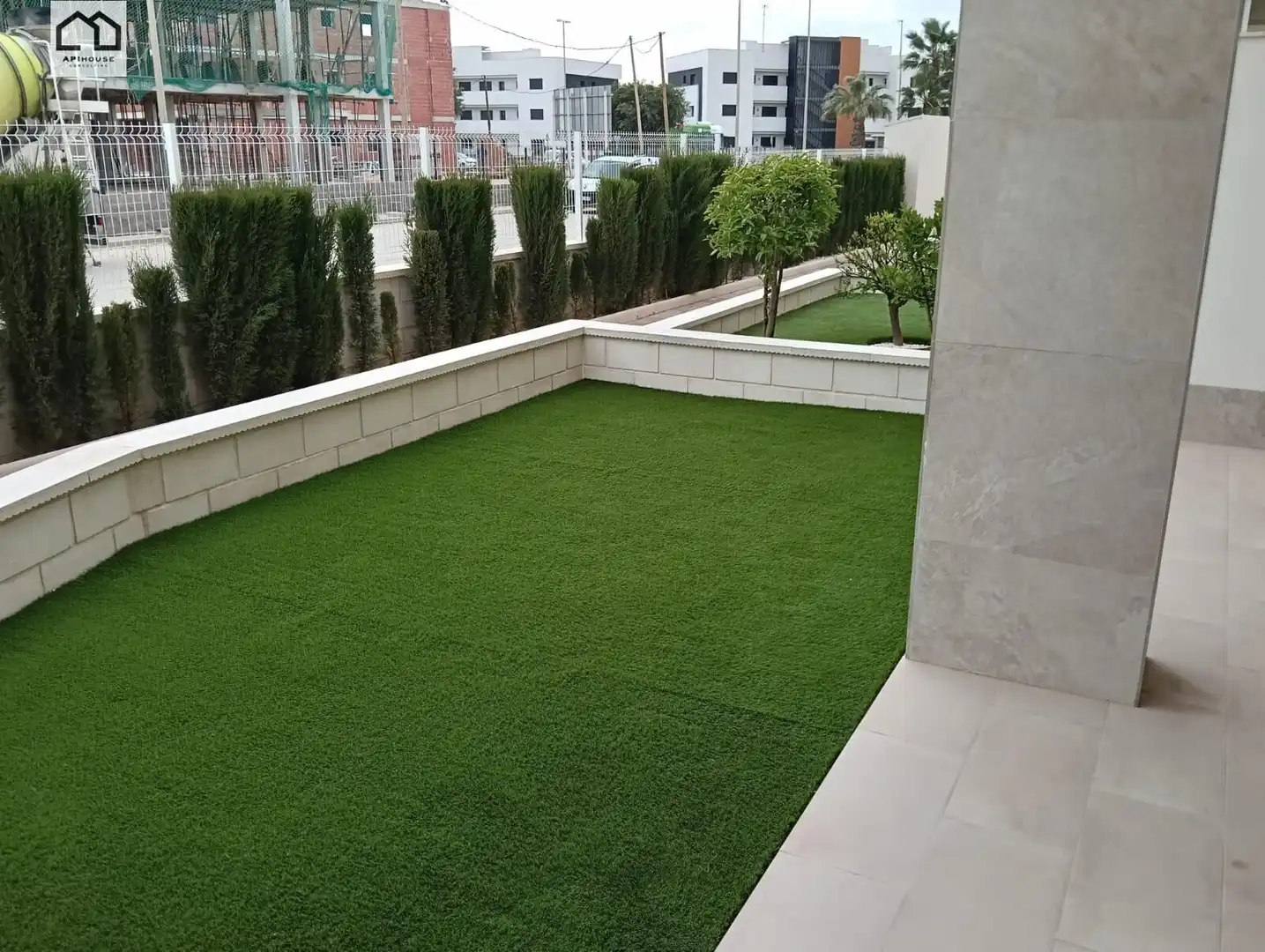 Terrassa de Casa o xalet en venda en Guardamar del Segura amb Aire condicionat, Jardí privat i Terrassa