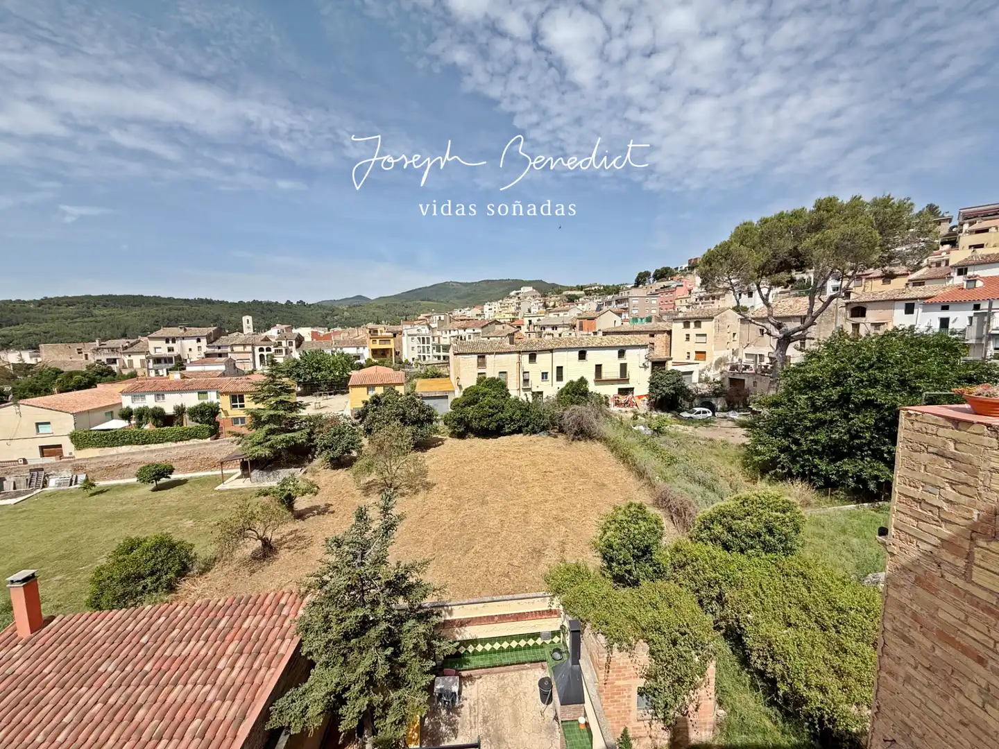 Vista exterior de Casa o xalet en venda en Sant Quintí de Mediona amb Aire condicionat, Calefacció i Jardí privat