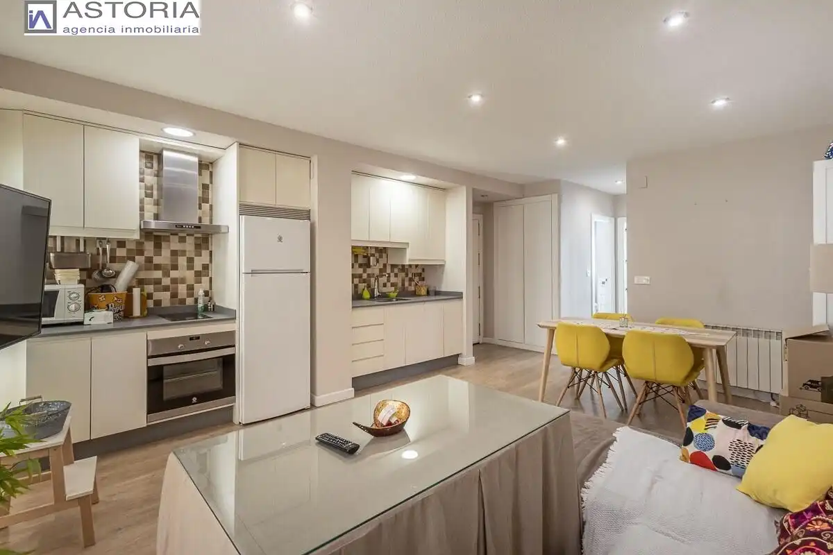 Piso en venta en Calle HINOJOSA, imagen 6