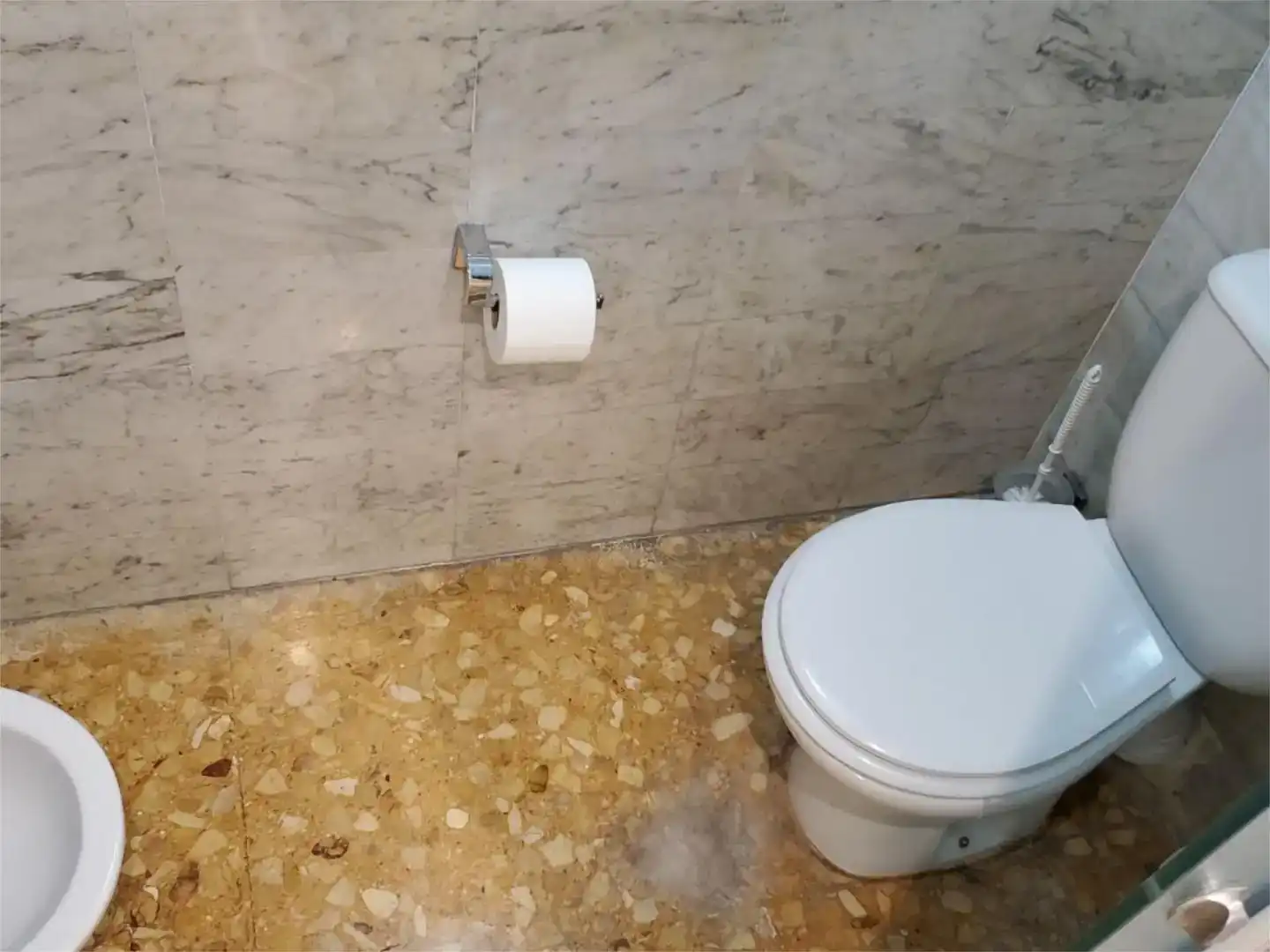 Bathroom of Flat for rent in El Pla del Real