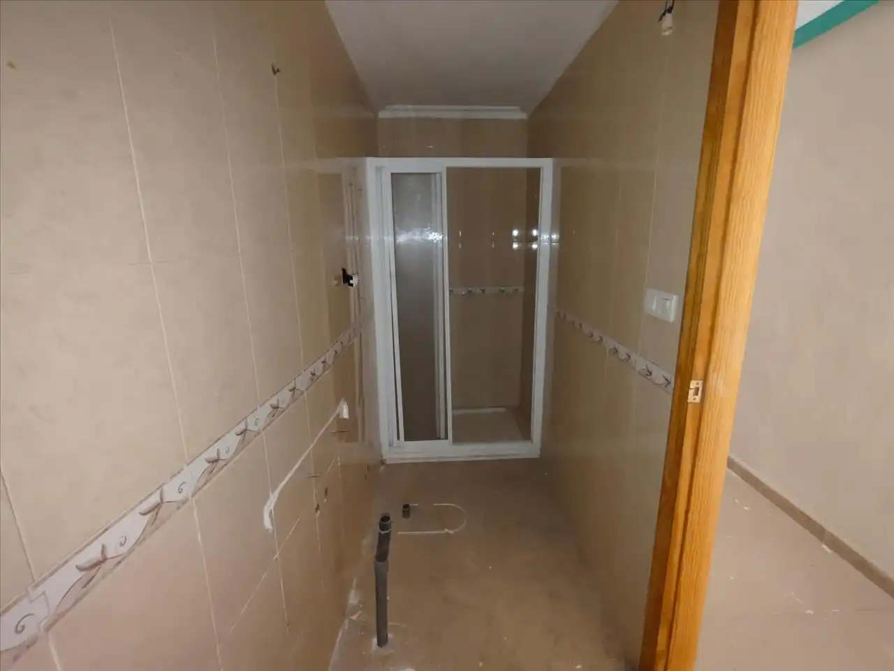Badezimmer von Einfamilien-Reihenhaus zum Verkauf in Baza