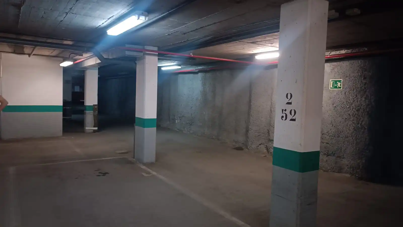 Parking de Piso en venta en Madrid con Aire acondicionado, Calefacción y Trastero