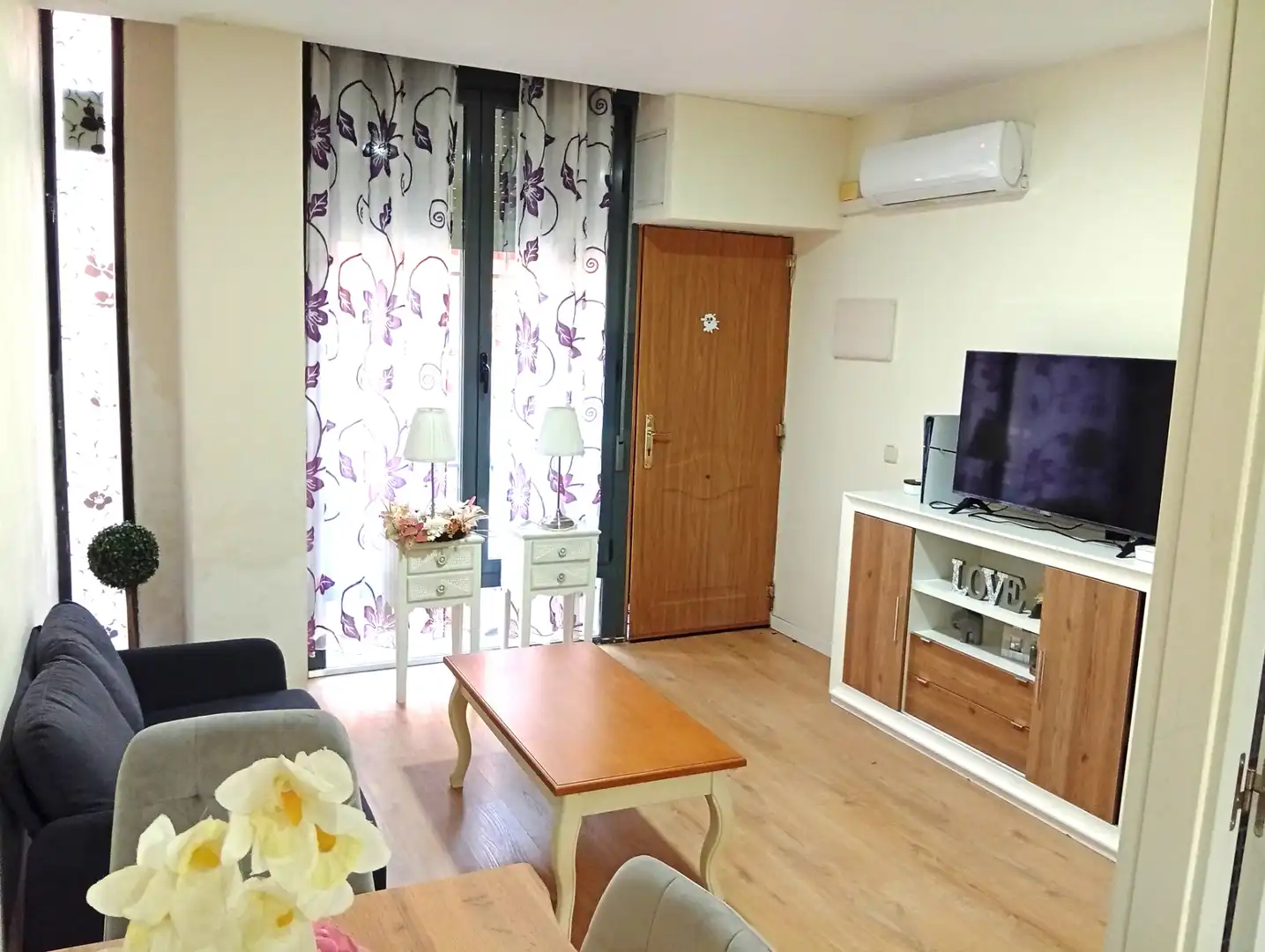 Sala de estar de Planta baja en venta en Madrid con Aire acondicionado, Calefacción y Jardín privado