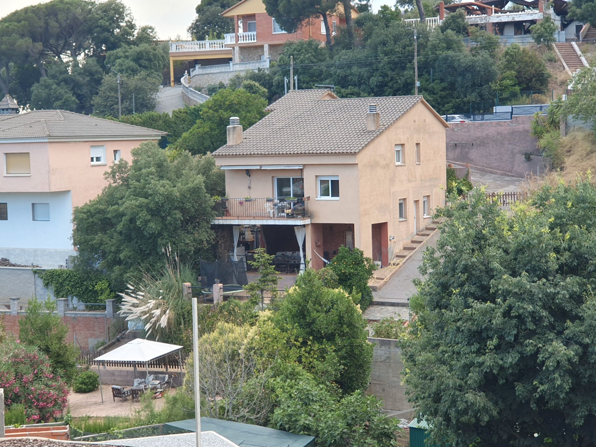 Vista exterior de Casa o xalet en venda en Dosrius amb Calefacció, Jardí privat i Terrassa