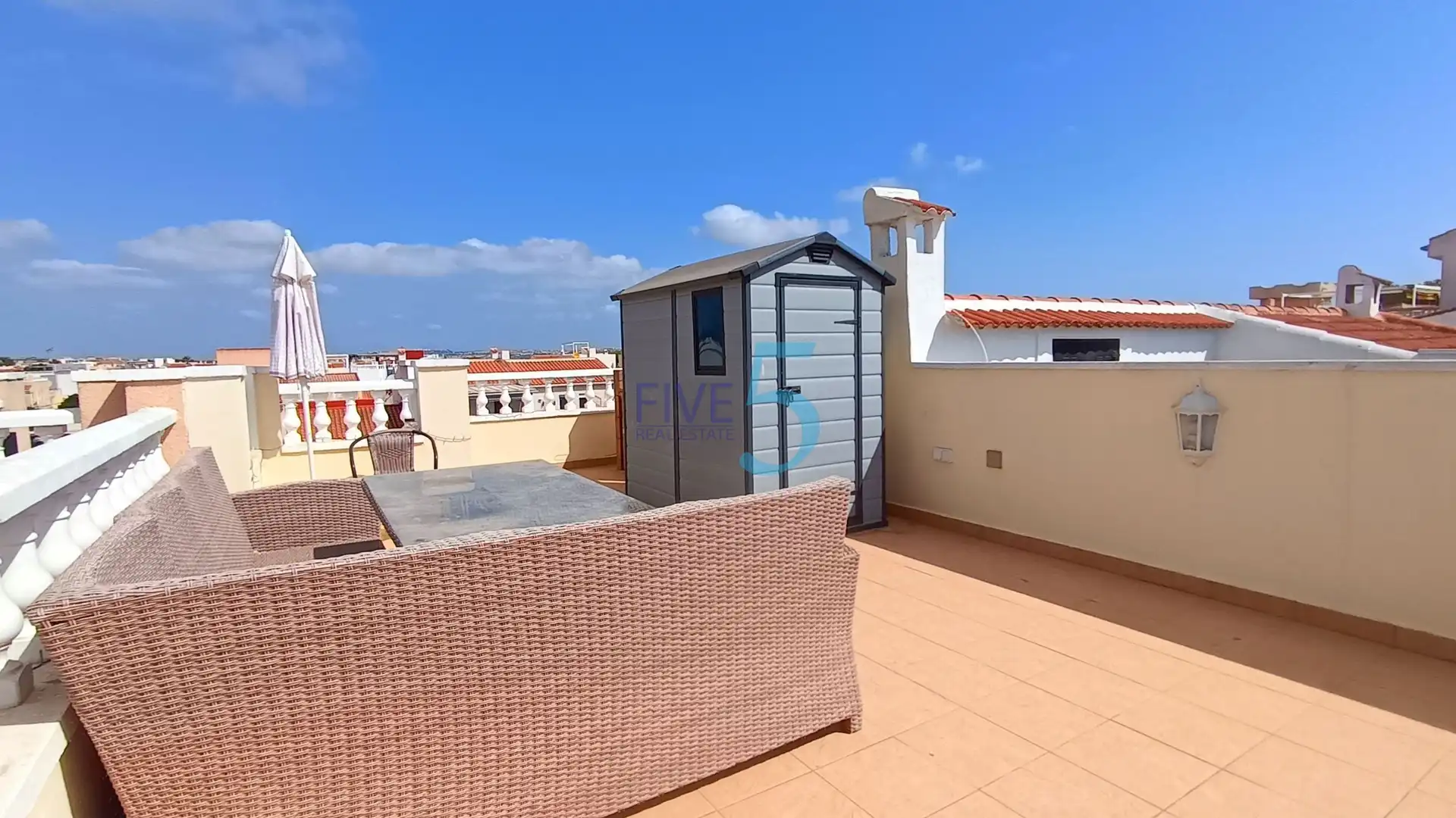 Terrassa de Casa adosada en venda en Torrevieja amb Aire condicionat, Calefacció i Terrassa