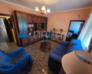 Living room of Flat for sale in La Línea de la Concepción  with Furnished