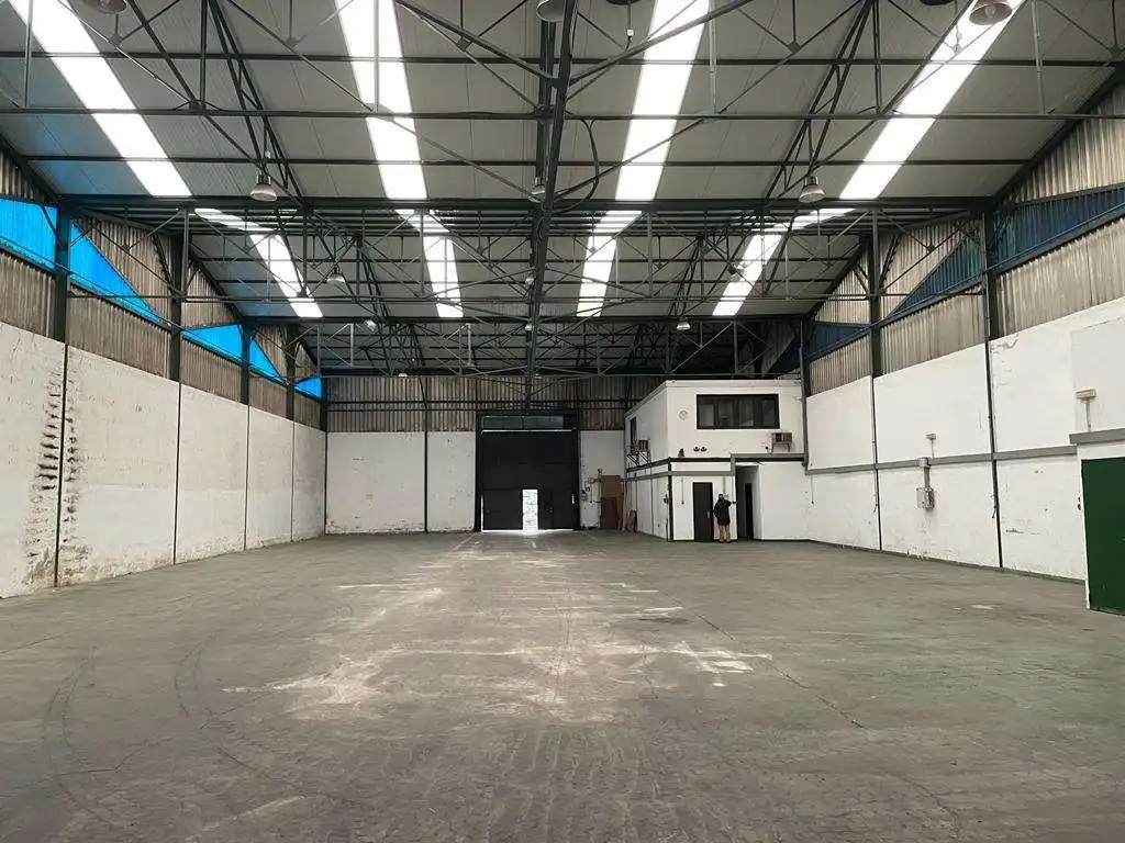 Fabrikhallen zur Miete in Asteasu