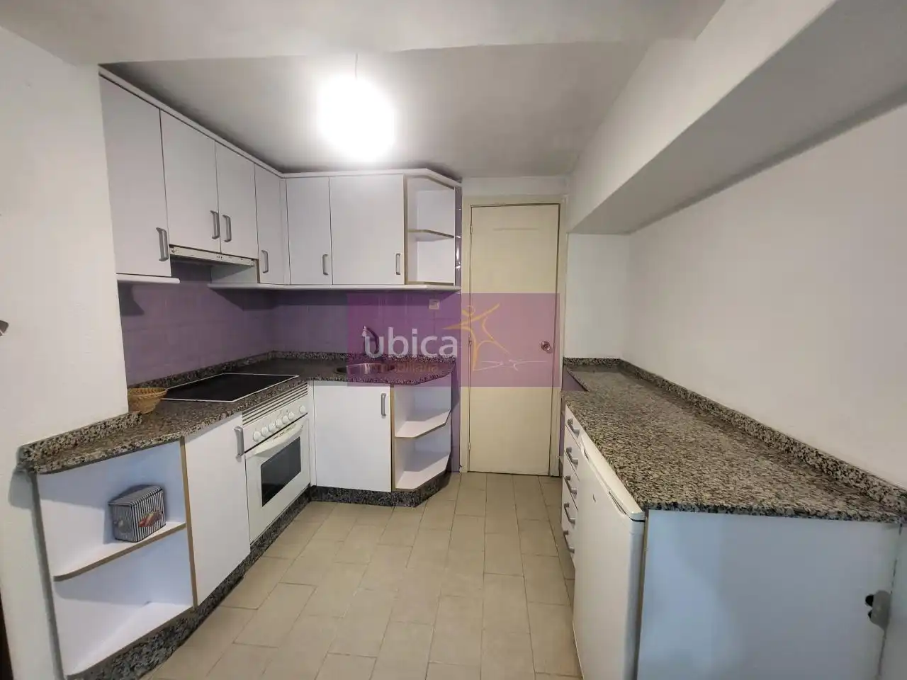 Kitchen of Flat for sale in Vigo 