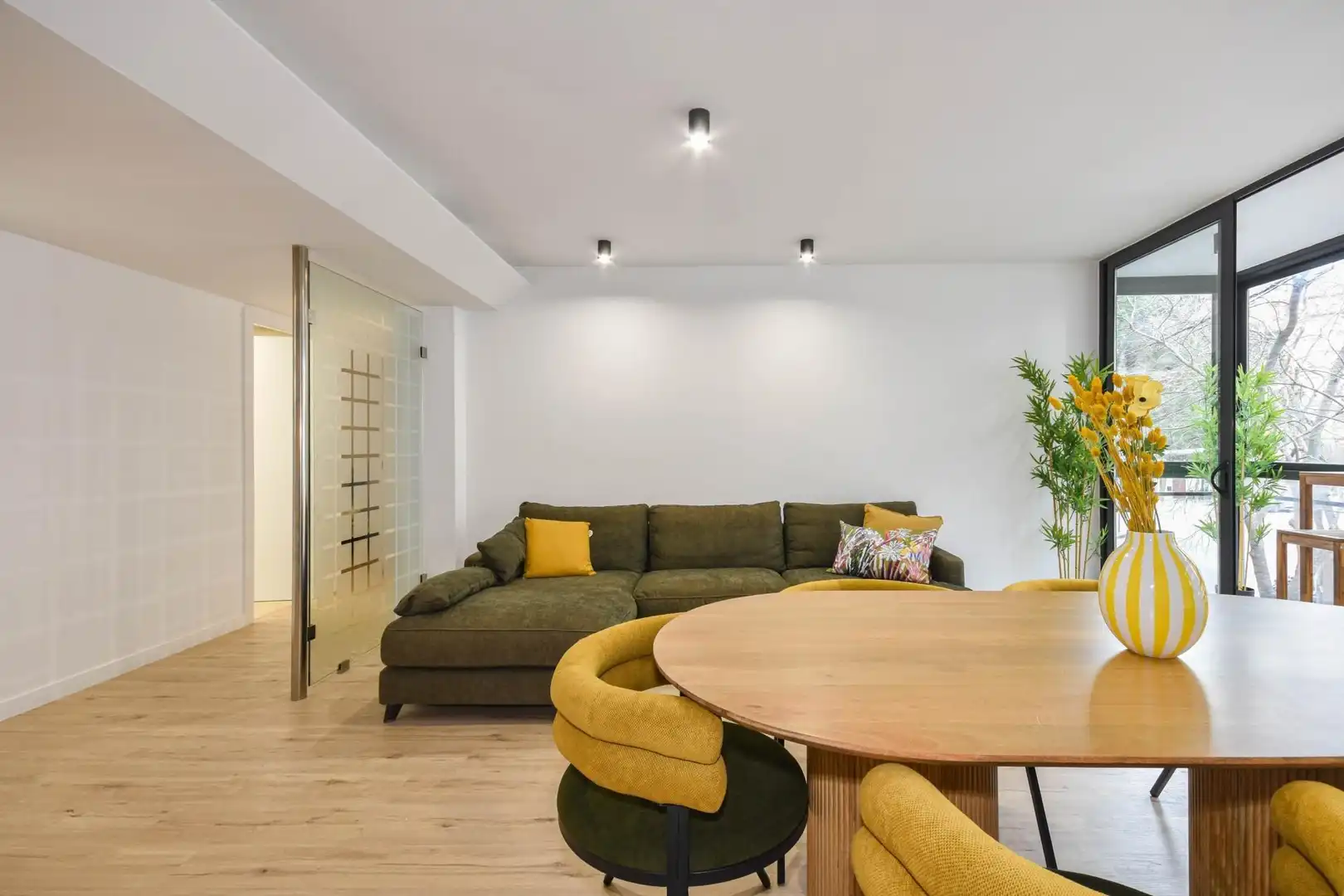 Wohnzimmer von Wohnung zum Verkauf in  Barcelona Capital mit Klimaanlage, Parkett und Balkon