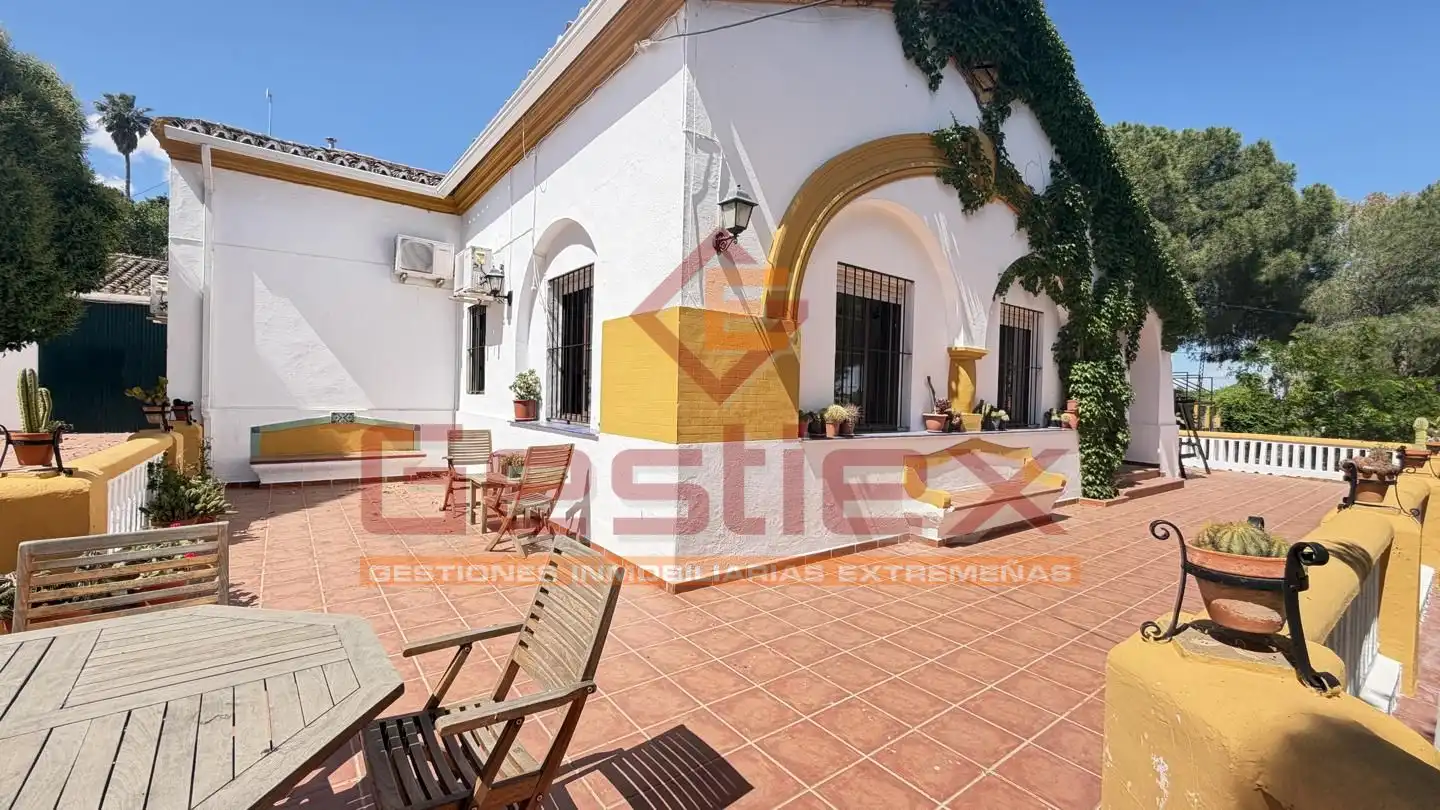Casa amb piscina en venda a Almendralejo, imagen 61