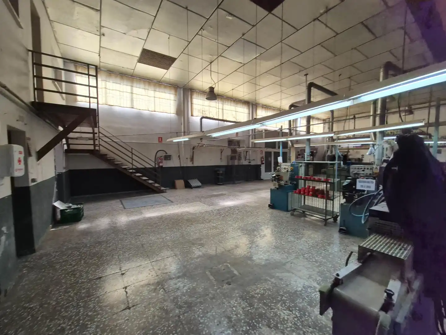 Nave industrial en venta en Elda
