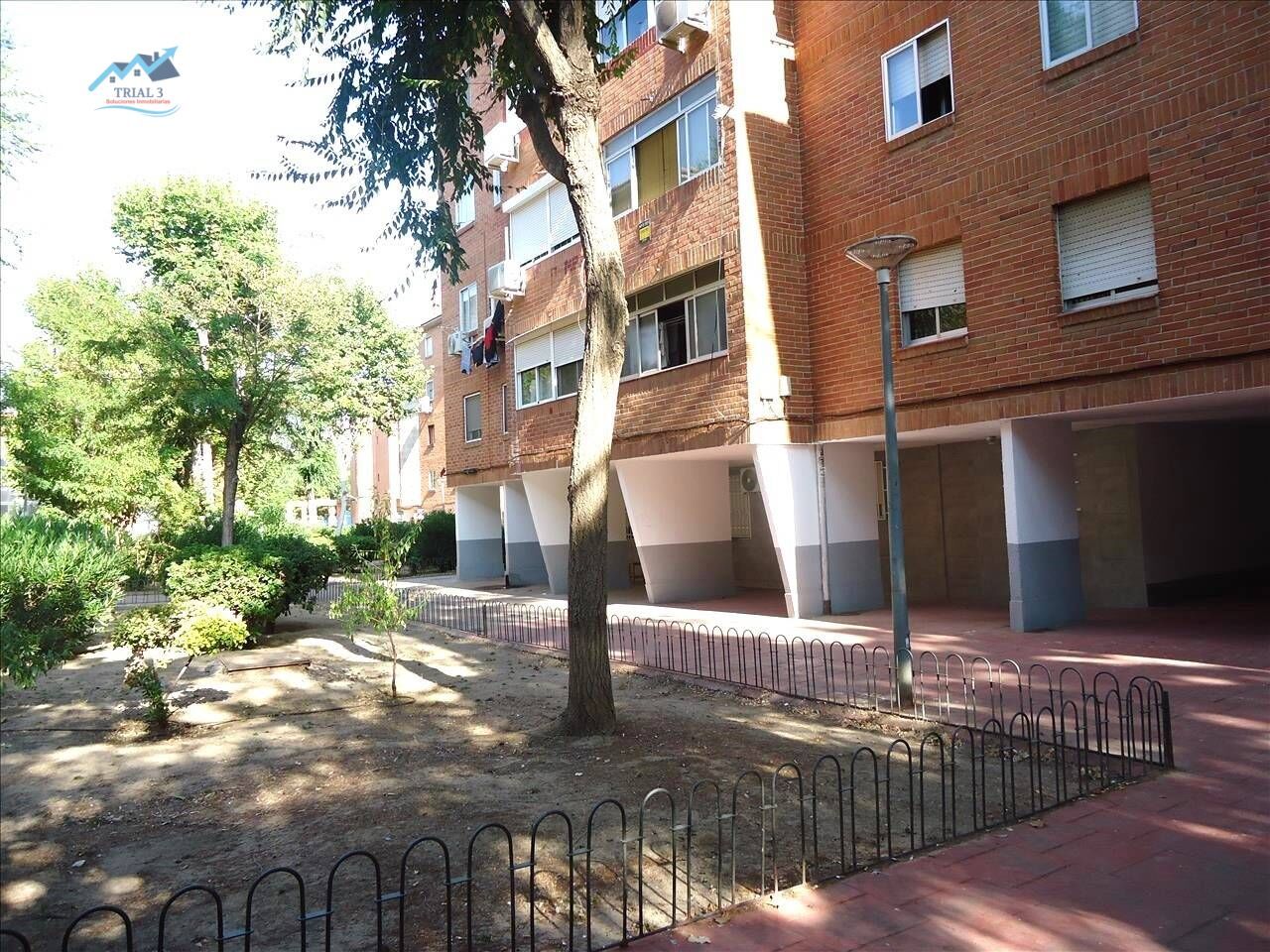 Vista exterior de Pis en venda en Torrejón de Ardoz amb Balcó