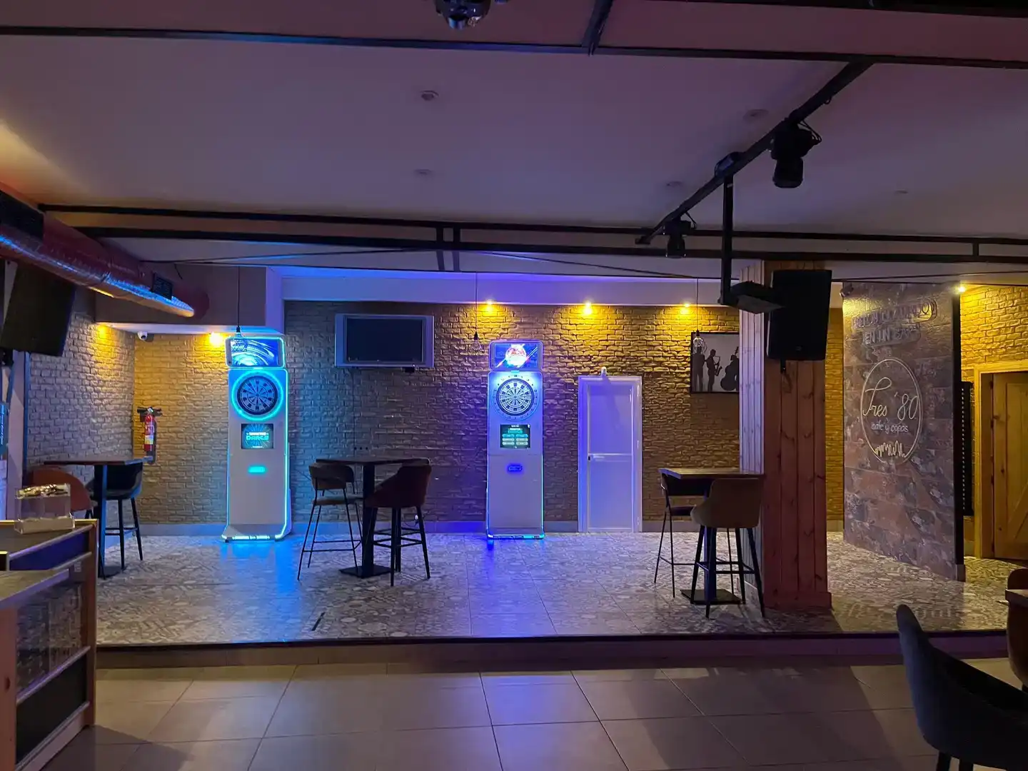 Ground floor for sale in Brenes  with Air Conditioner and Furnished