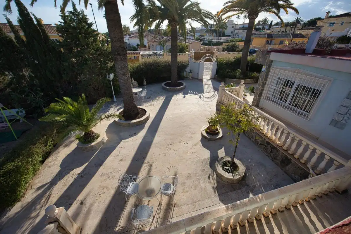 Terraza de Casa o chalet en venta en L'Alfàs del Pi con Aire acondicionado, Calefacción y Jardín privado