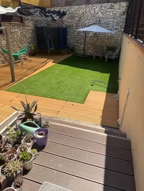 Terrassa de Casa adosada en venda en Barcelona amb Calefacció, Terrassa i Piscina