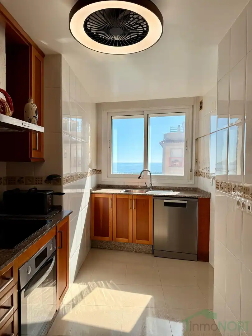 Küche von Dachboden zum Verkauf in La Manga del Mar Menor mit Terrasse, Möbliert und Gemeinschaftspool
