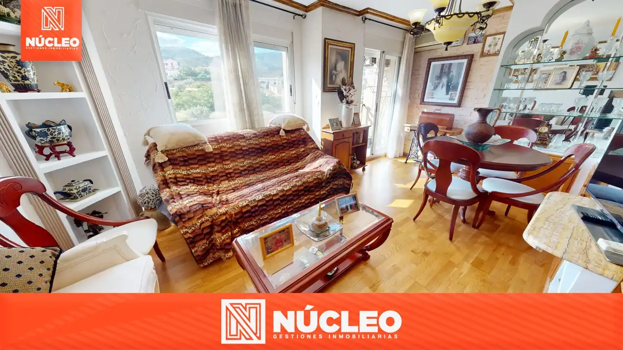 Living room of Flat for sale in Alcoy / Alcoi  with Air Conditioner, Parquet flooring and Storage room