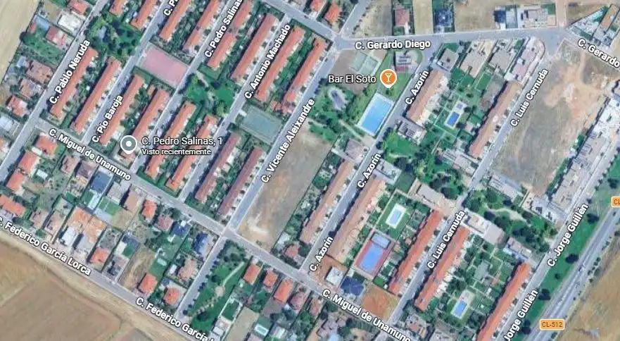 Vista exterior de Casa o xalet en venda en Aldeatejada amb Balcó i Piscina comunitària