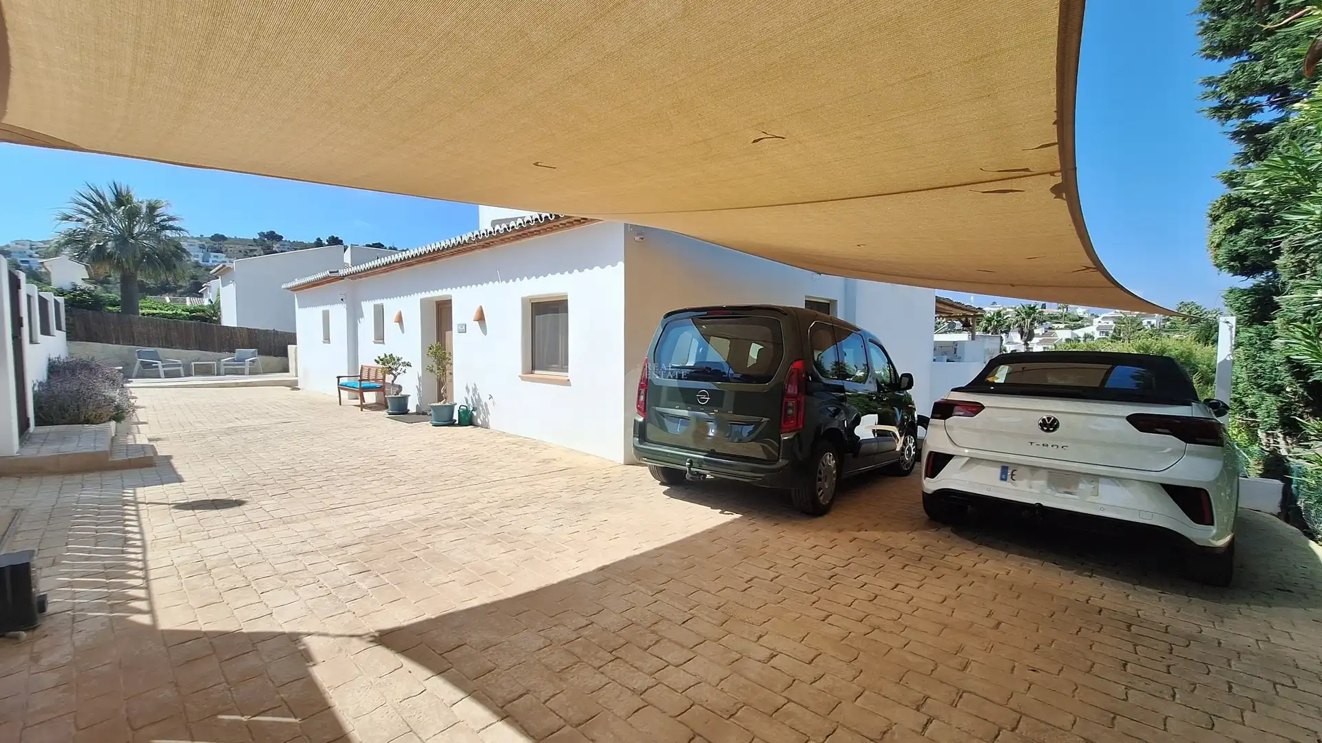 Vista exterior de Casa o xalet en venda en Jávea / Xàbia amb Aire condicionat, Terrassa i Traster