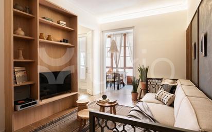 Sala d'estar de Apartament de lloguer en  Barcelona Capital amb Aire condicionat, Moblat i Rentadora