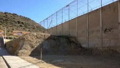 Terreny residencial en venda a Montserrat, imagen 3