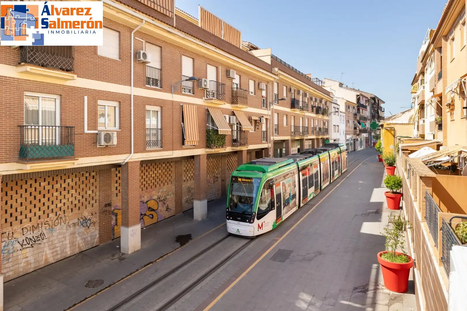 Vista exterior de Piso en venta en Armilla