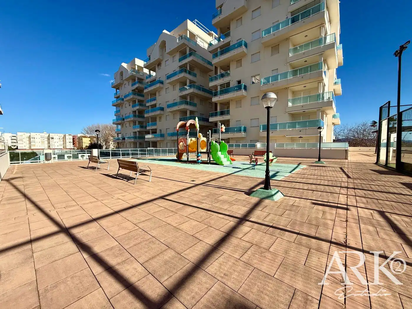 Vista exterior de Apartamento en venta en Piles con Aire acondicionado, Calefacción y Terraza