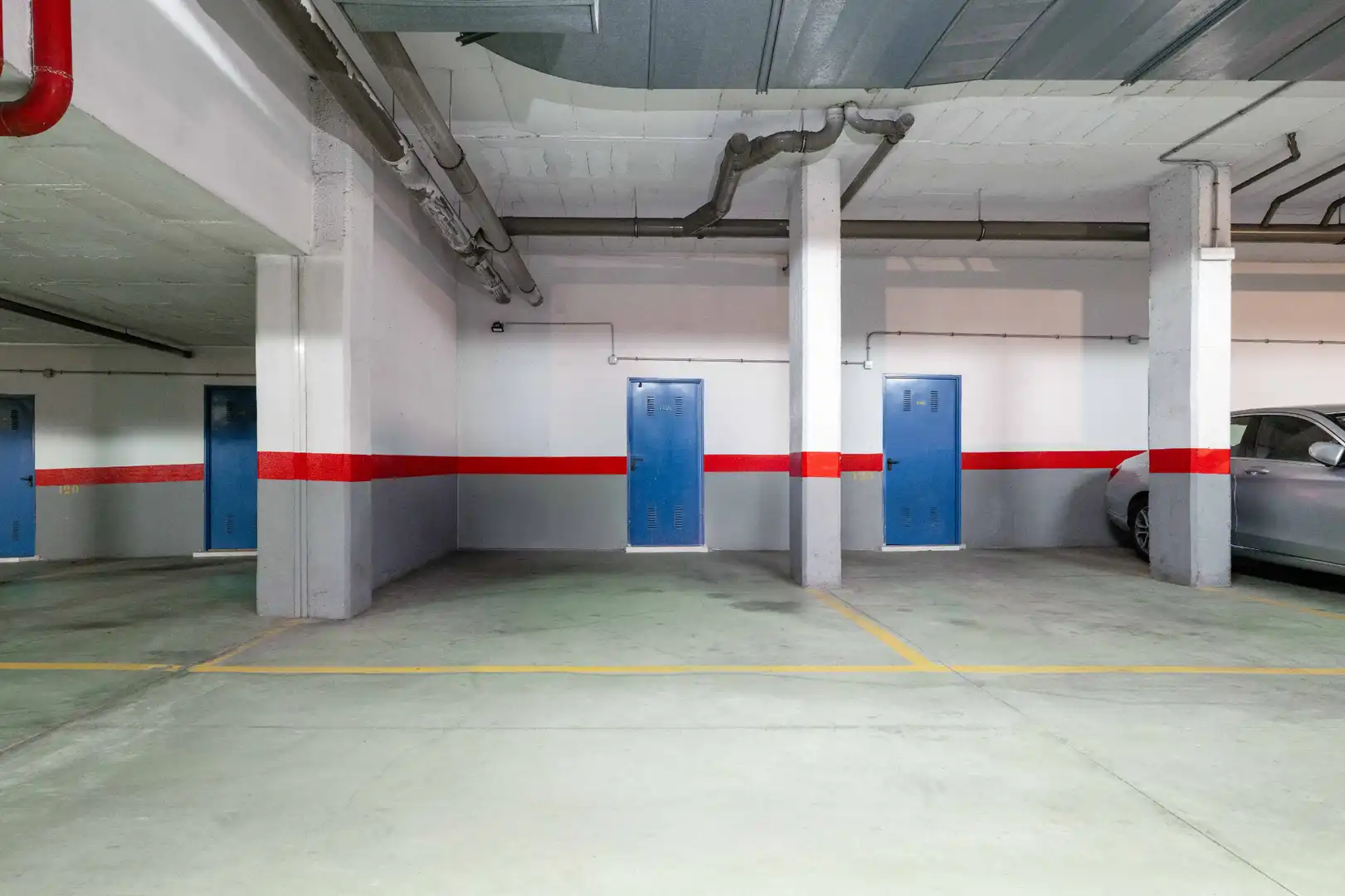 Parking of Ground floor for sale in Marbella  with Air Conditioner, Heating and Terrace