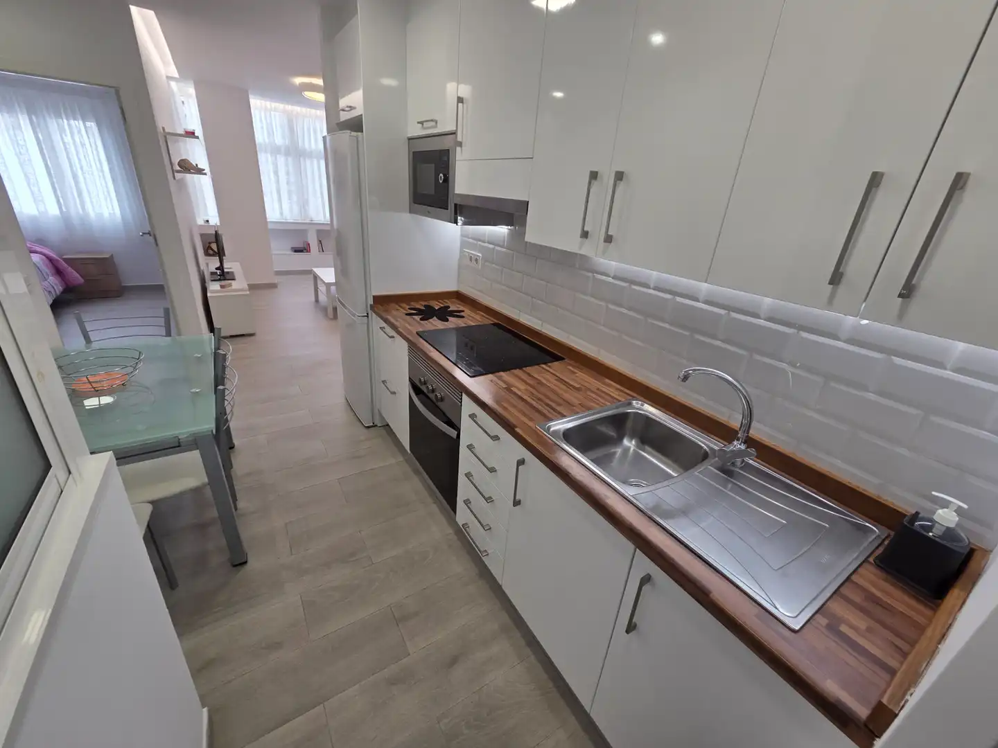 Kitchen of Flat for sale in Las Palmas de Gran Canaria  with Furnished, Oven and Washing machine