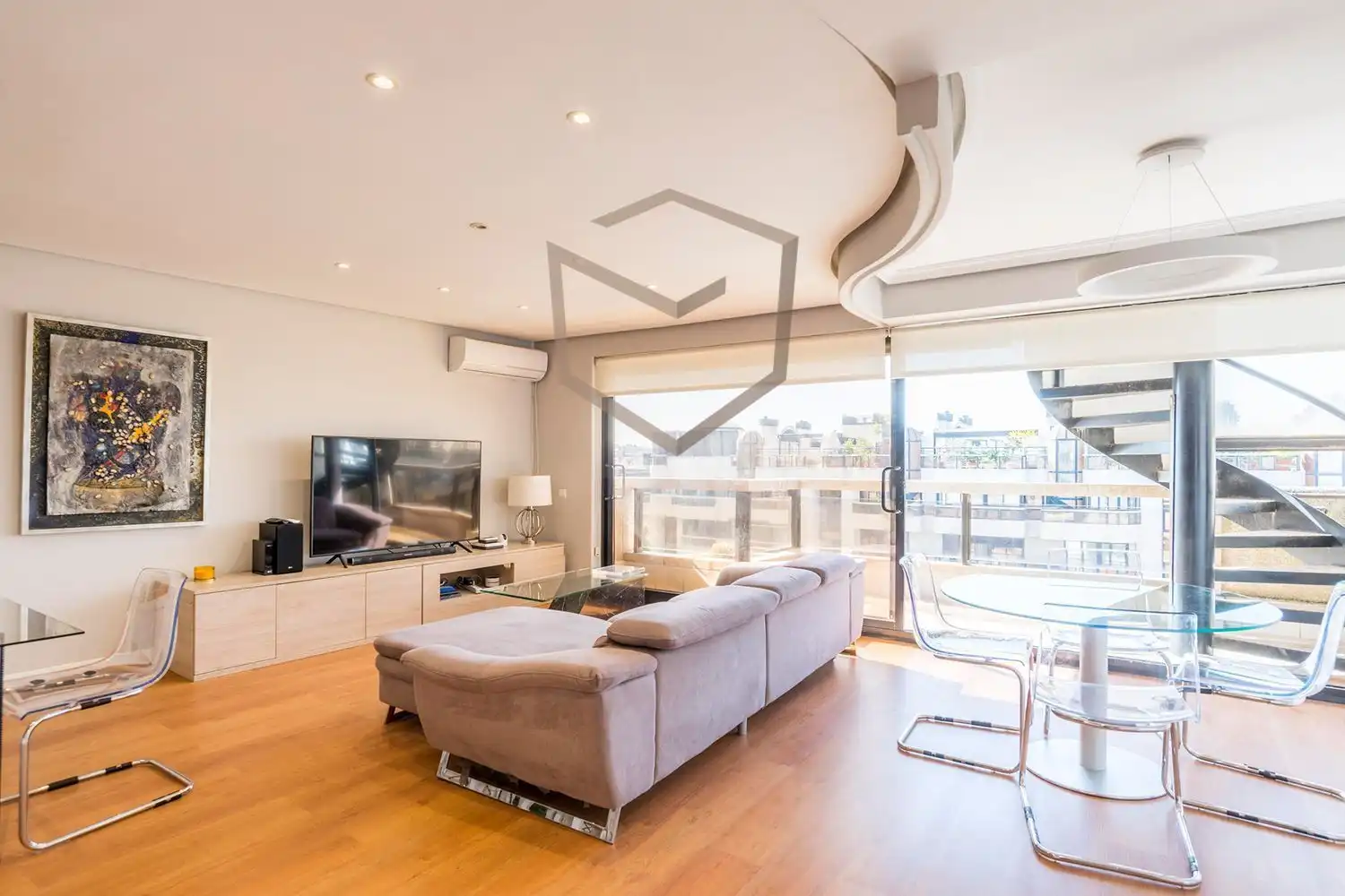 Sala d'estar de Dúplex en venda en Madrid amb Aire condicionat, Calefacció i Terrassa