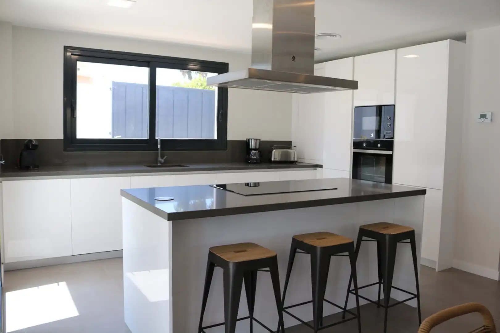 Houses for rent in Cala Advocat - Baladrar