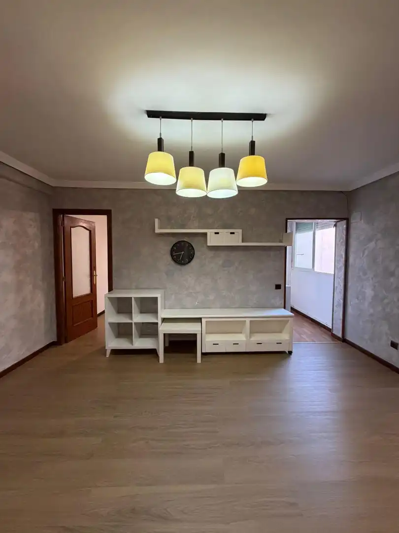 Sala de estar de Piso de alquiler en Madrid con Aire acondicionado y Calefacción