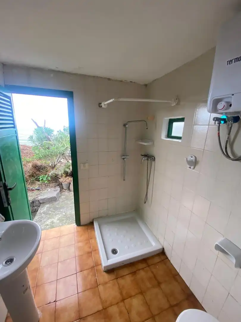 Bany de Casa o xalet en venda en Frontera amb Jardí privat