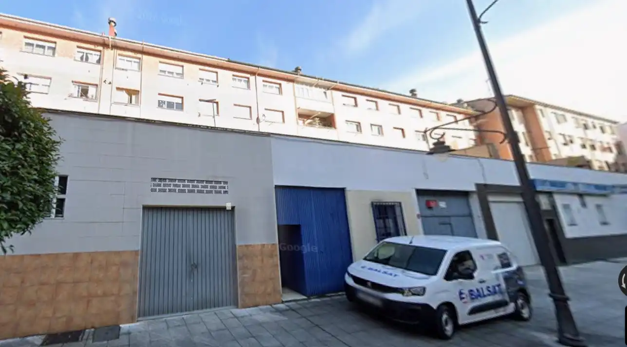 Individual for sale in Lugones, imagen 4